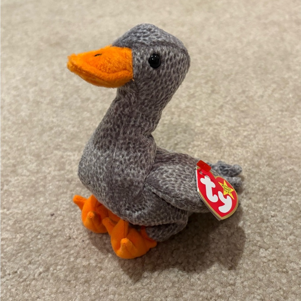 NWT, Vintage 1999 ‘Honks’ the Goose Beanie Baby by Ty Inc.